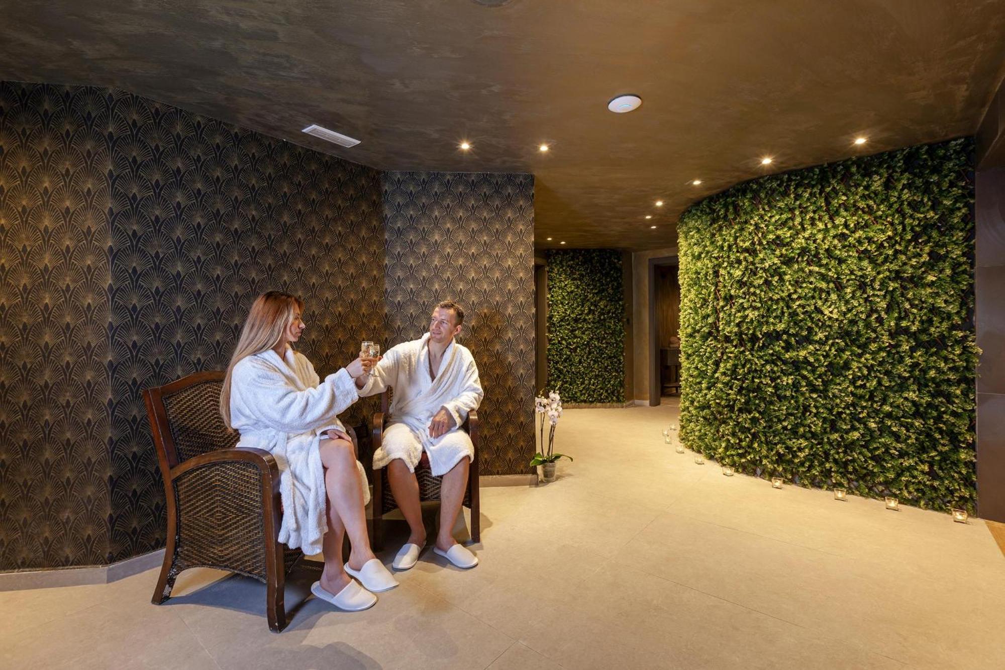 Pergola Hotel&Spa Mellieħa Esterno foto