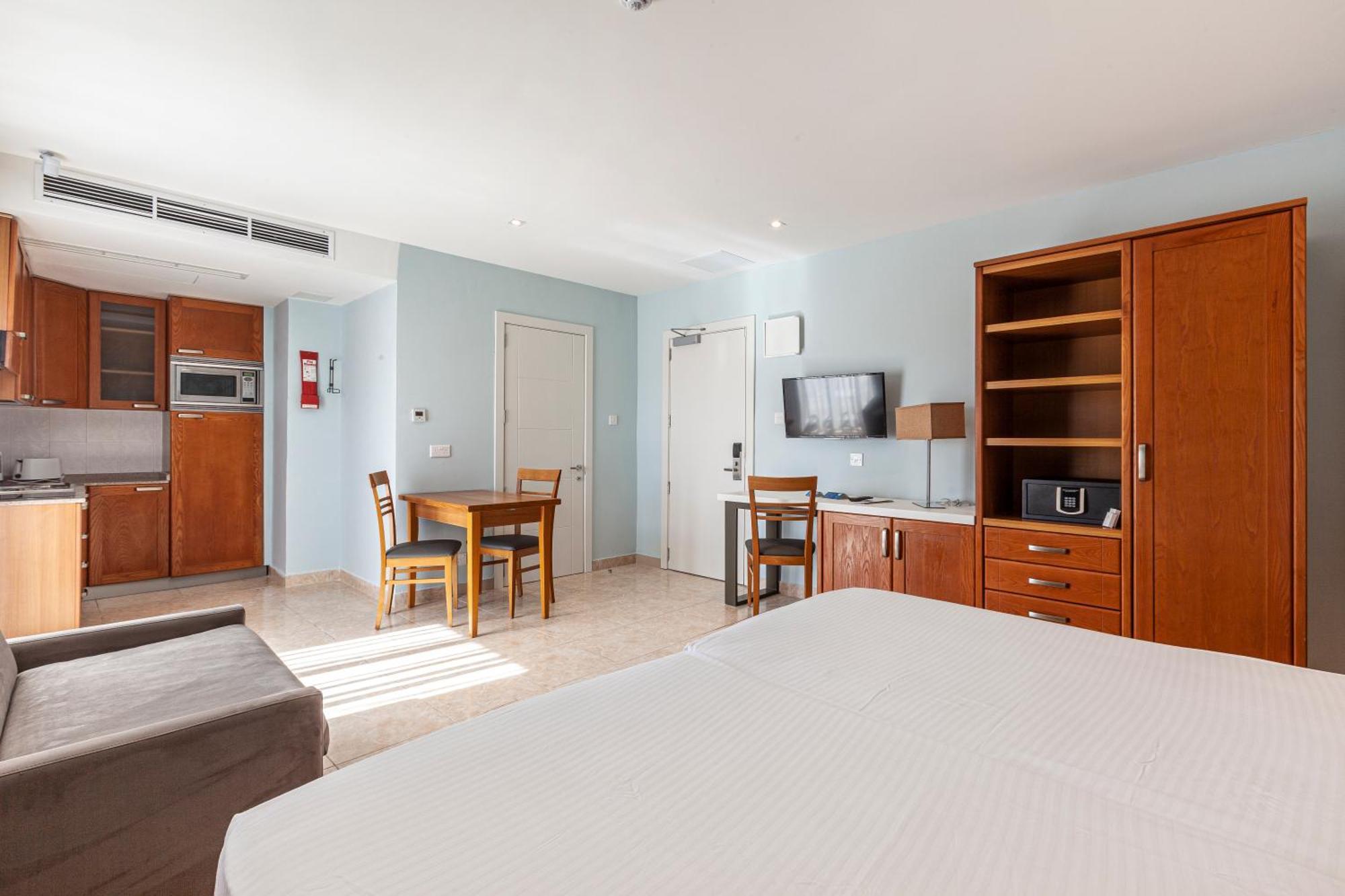 Pergola Hotel&Spa Mellieħa Esterno foto